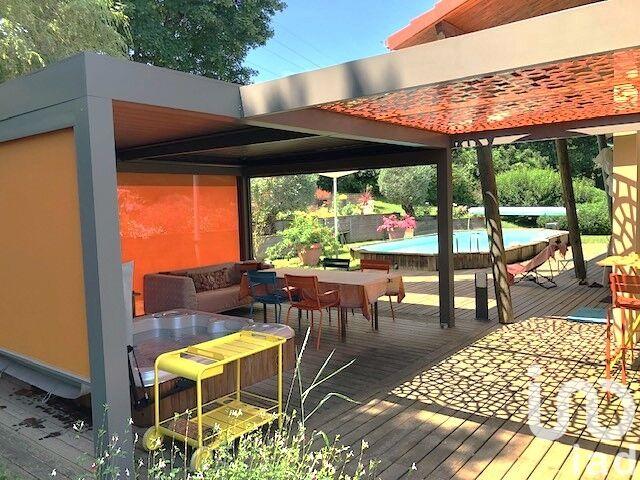 Maison de maîtres - 184 m² - 7 pièces