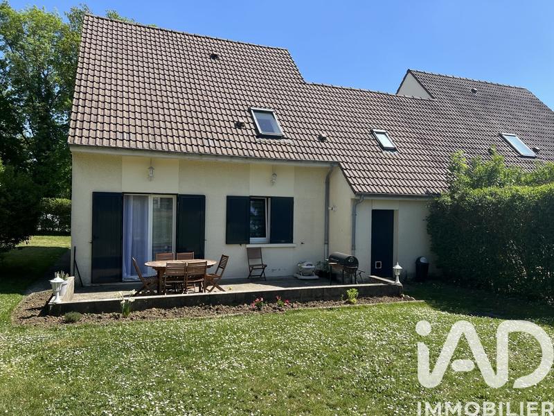 Maison - 106 m² - 5 pièces