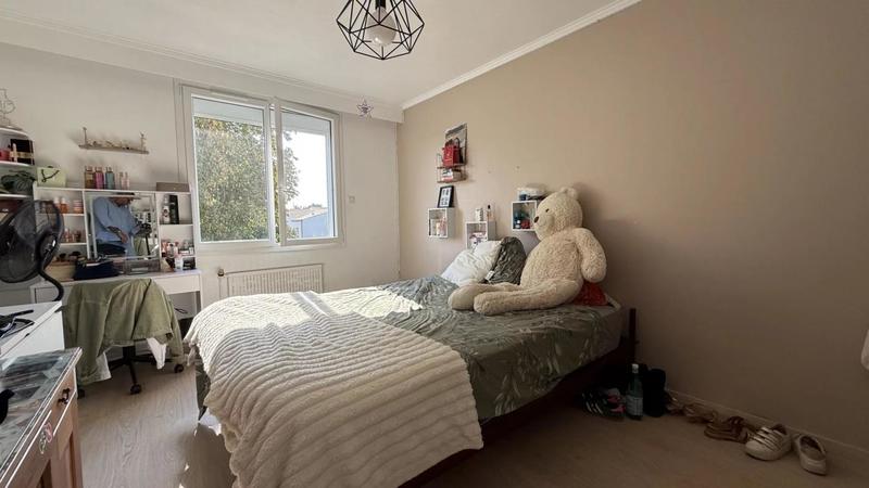 Demeure - 307 m² - 10 pièces