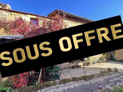 Maison de village - 80 m² - 6 pièces