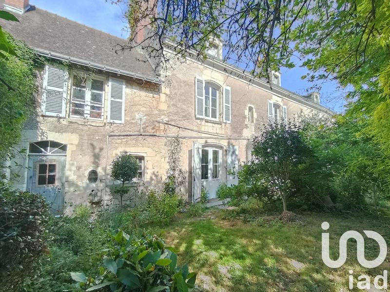 Maison - 270 m² - 5 pièces