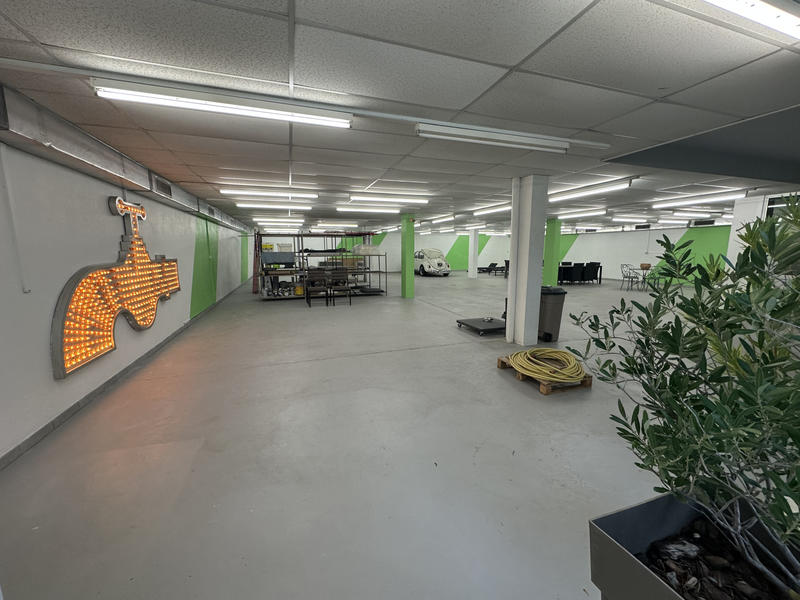 Propriété - 240 m² - 6 pièces