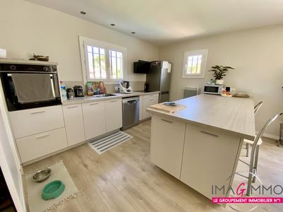 Villa - 128 m² - 4 pièces