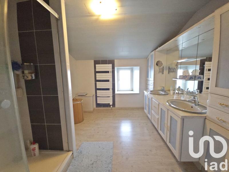 Maison - 131 m² - 5 pièces