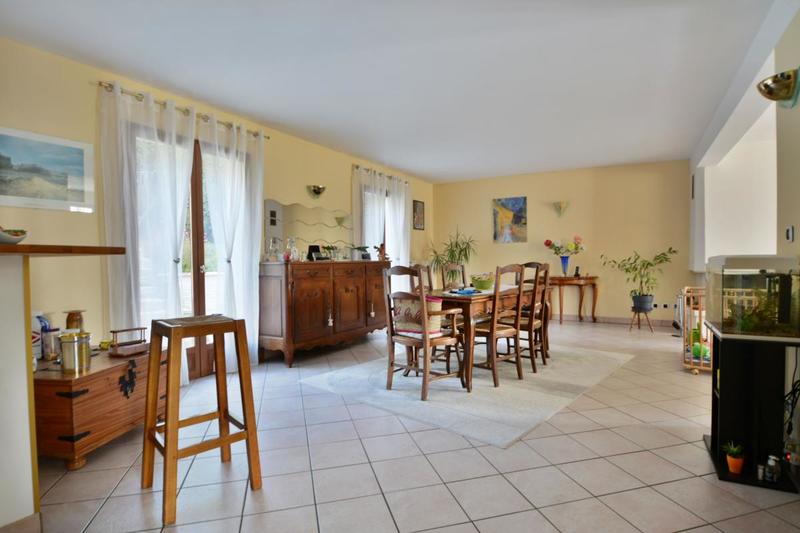 Maison - 145 m² - 7 pièces