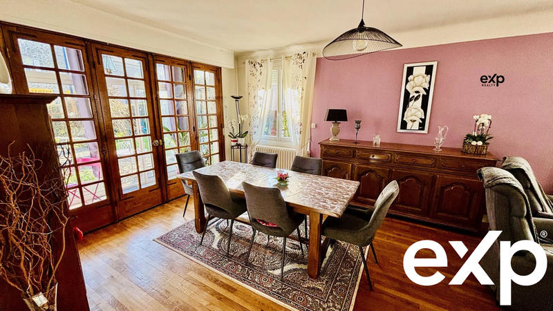 Maison - 134 m² - 7 pièces