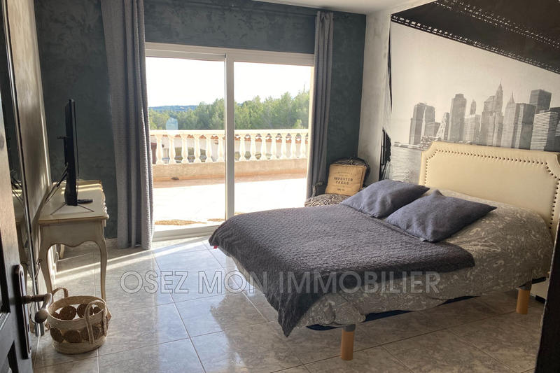 Maison chambre d'hôtes - 550 m² - 14 pièces