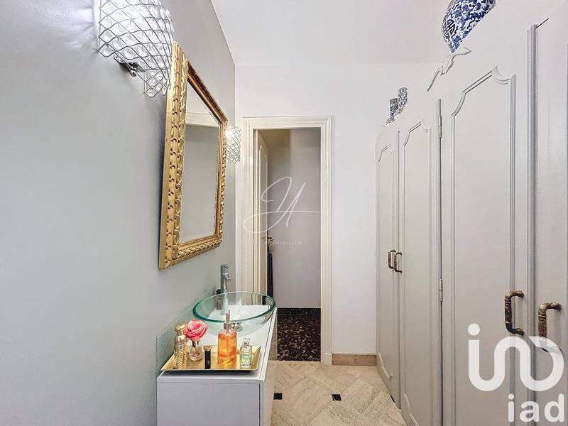 Maison - 190 m² - 8 pièces