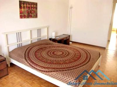 Appartement - 86 m² - 3 pièces