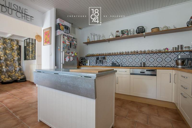 Maison de ville - 140 m² - 4 pièces