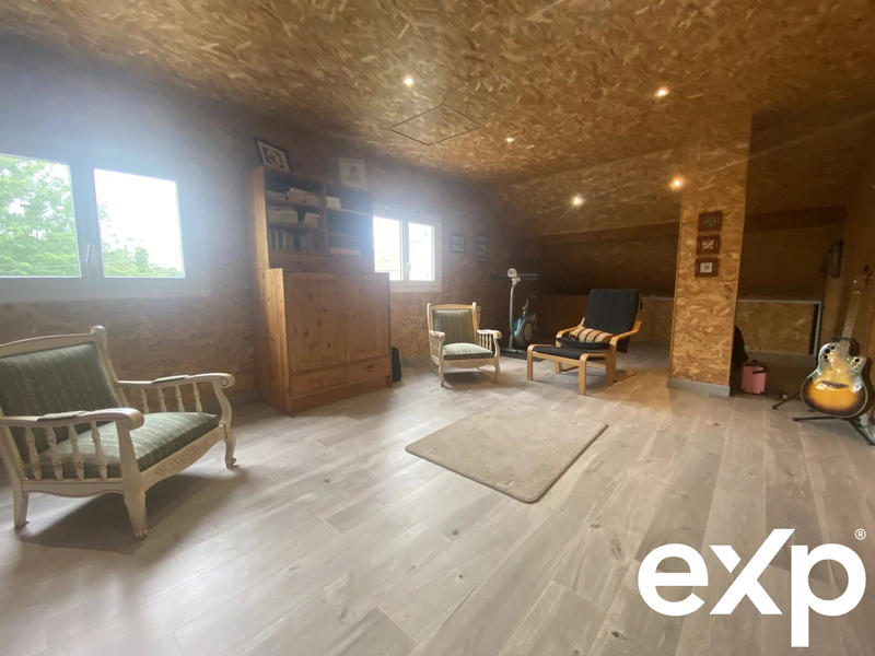 Appartement - 176 m² - 7 pièces