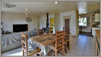 Maison - 94 m² - 4 pièces