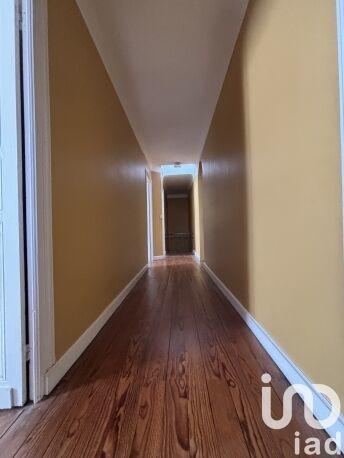 Maison - 216 m² - 8 pièces