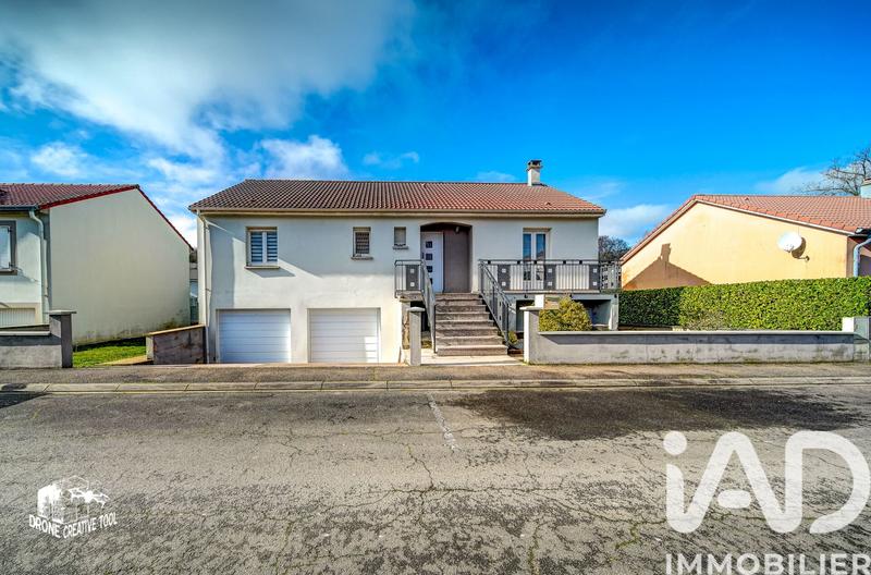 Maison - 100 m² - 5 pièces