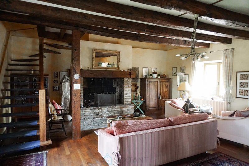 Maison - 190 m² - 5 pièces