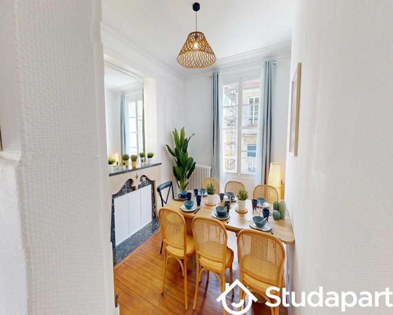 Chambre - 57 m² - 1 pièce