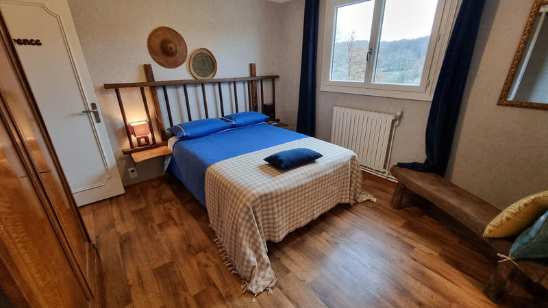 Maison - 337 m² - 10 pièces