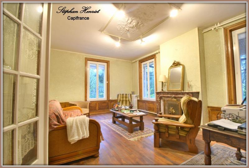 Maison bourgeoise - 230 m² - 11 pièces