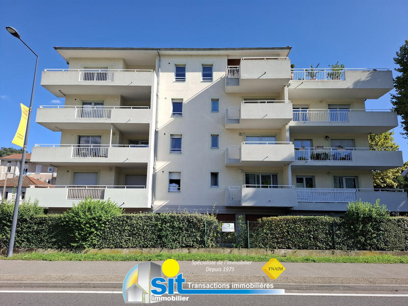 Appartement - 94 m² - 3 pièces