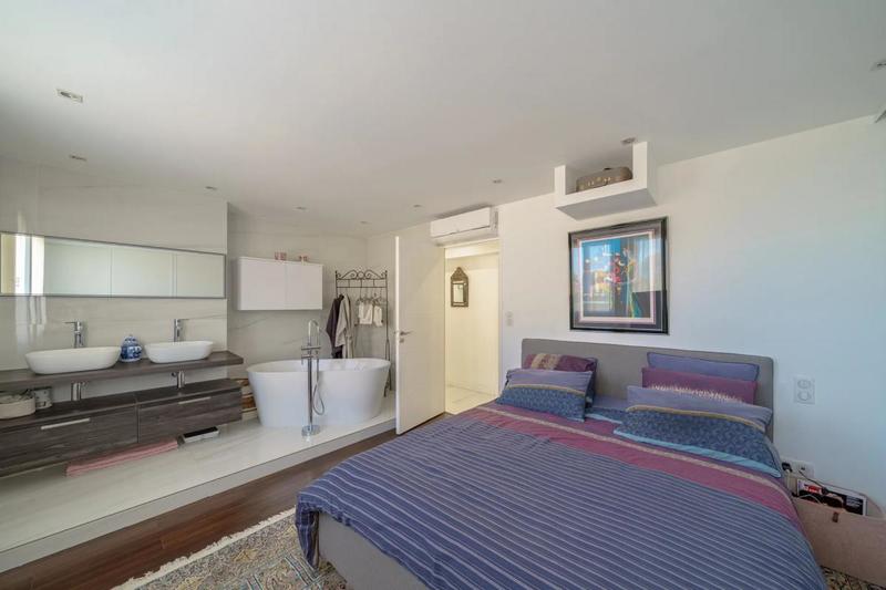 Appartement - 84 m² - 5 pièces