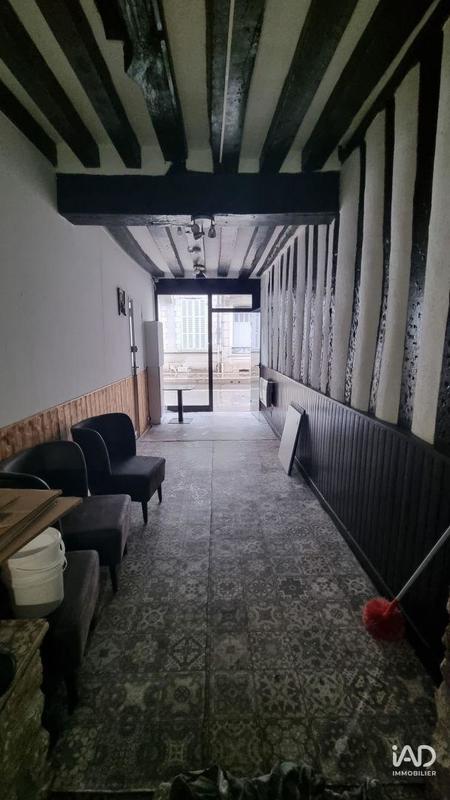 Local commercial - 62 m² - 2 pièces