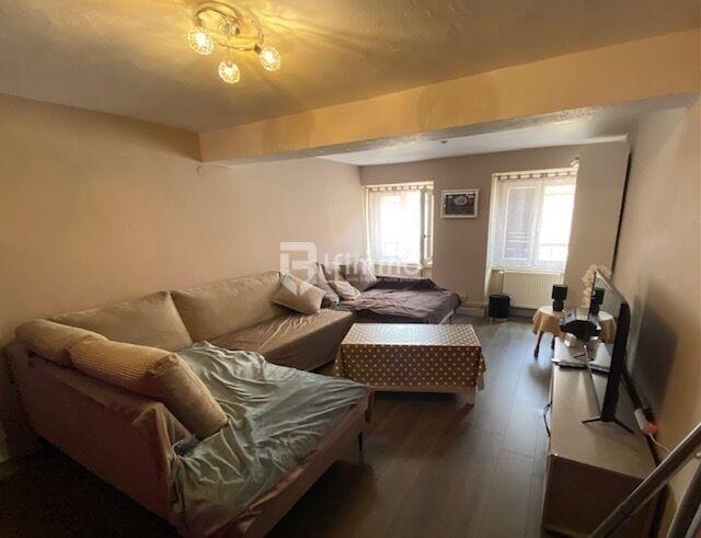 Immeuble - 260 m² - 7 pièces