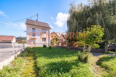 Maison - 91 m² - 5 pièces