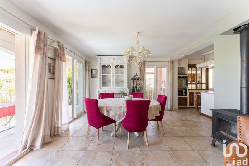 Maison - 174 m² - 6 pièces