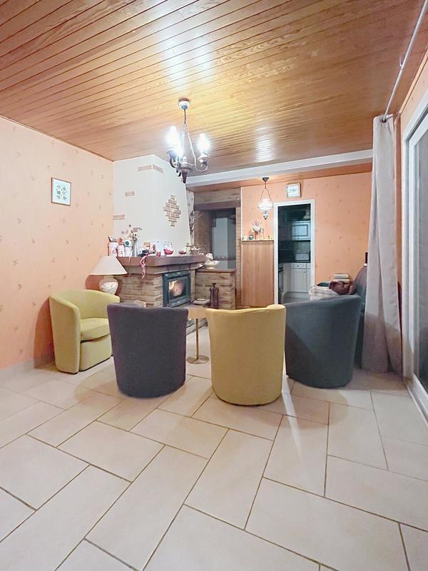 Maison - 97 m² - 5 pièces