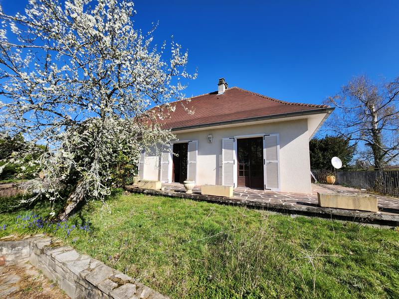 Maison - 99 m² - 5 pièces