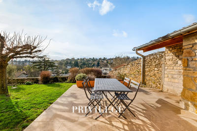 Maison - 131 m² - 6 pièces