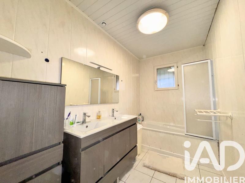 Maison - 97 m² - 4 pièces