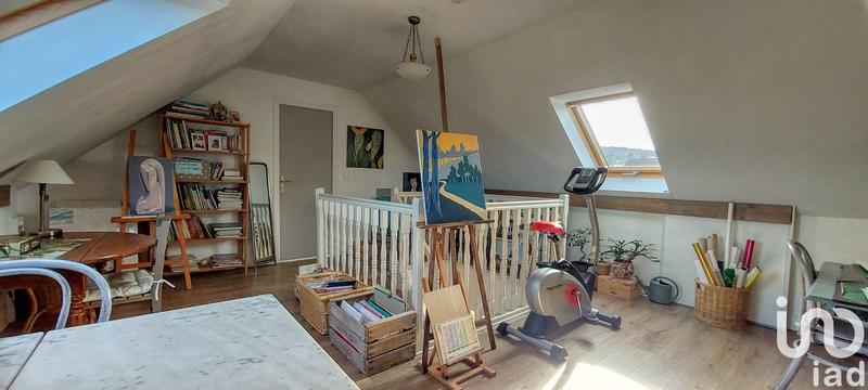 Maison - 185 m² - 8 pièces