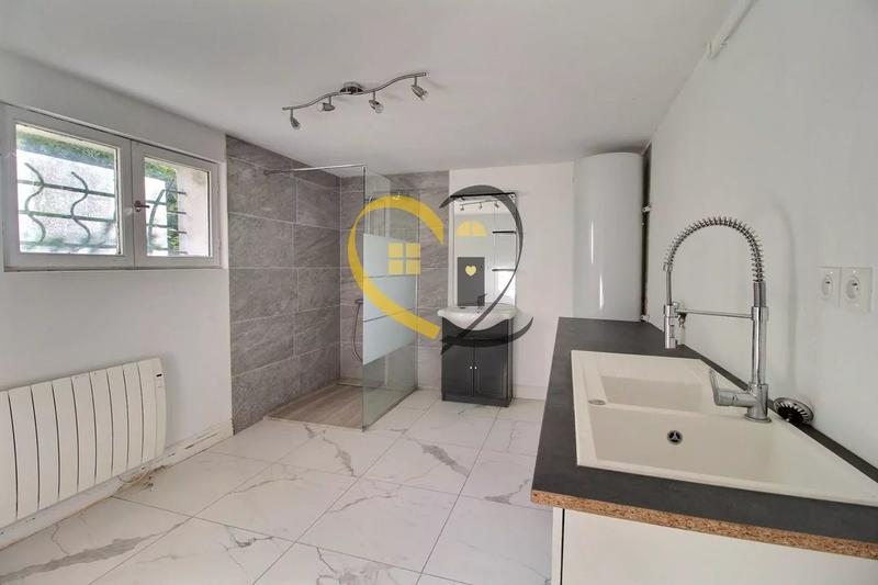 Maison - 177 m² - 6 pièces