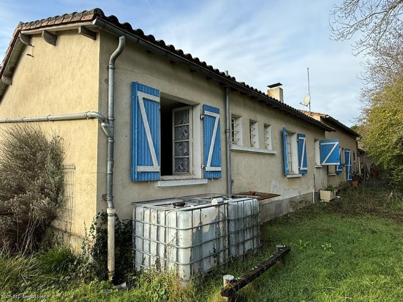 Propriété - 135 m² - 6 pièces