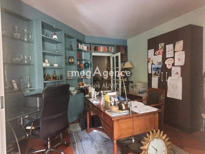 Maison - 290 m² - 6 pièces