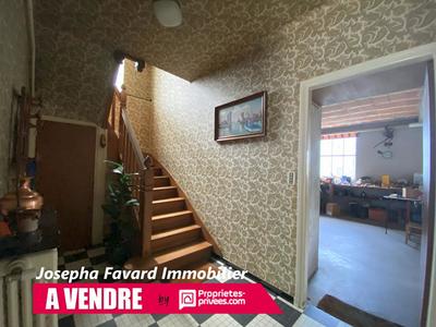 Maison - 131 m² - 7 pièces