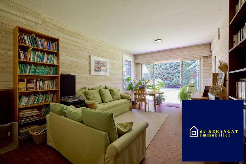 Maison - 262 m² - 9 pièces