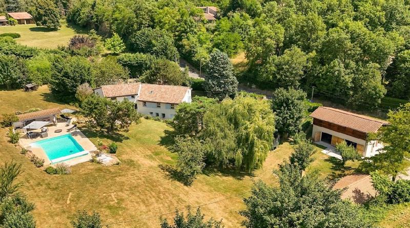 Maison d'architecte - 265 m² - 6 pièces