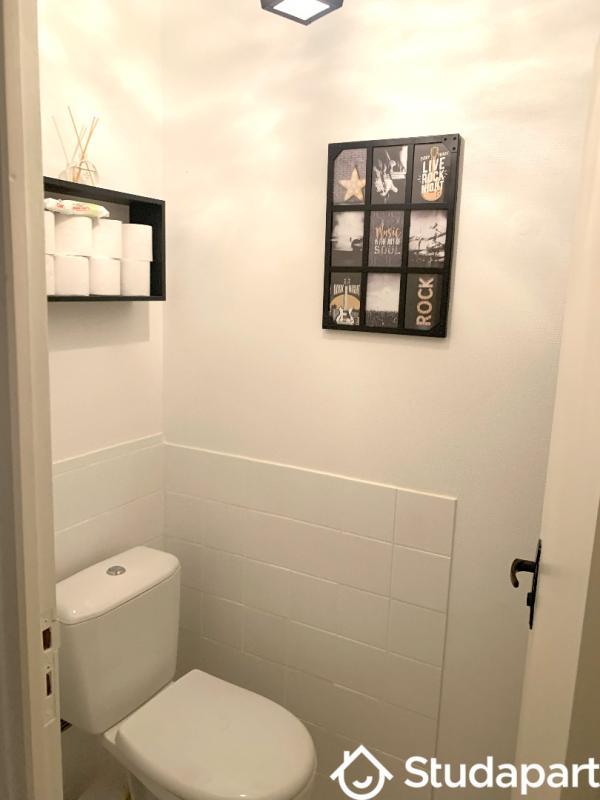 Chambre - 12 m² - 1 pièce