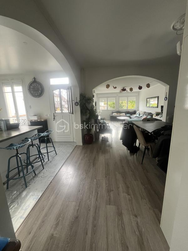 Maison - 150 m² - 7 pièces