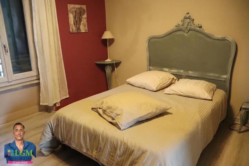 Mas - 397 m² - 14 pièces