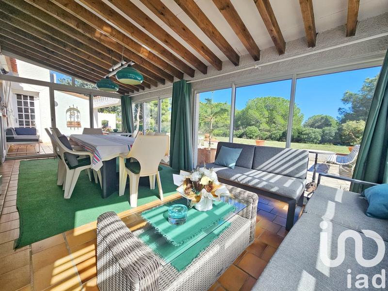 Maison - 260 m² - 8 pièces