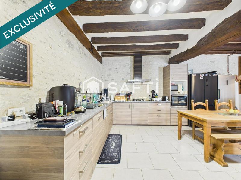 Ferme - 240 m² - 7 pièces