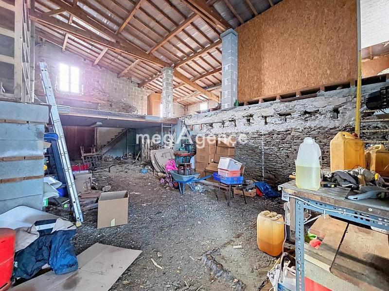 Maison - 200 m² - 9 pièces