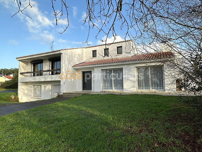 Maison - 172 m² - 6 pièces