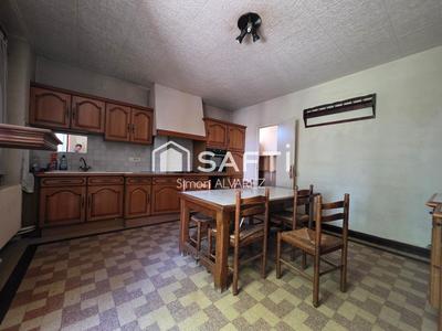 Maison - 100 m² - 5 pièces