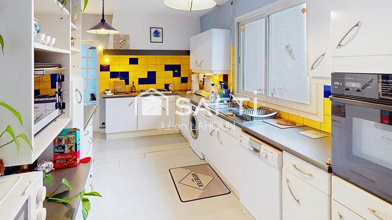 Maison - 120 m² - 4 pièces