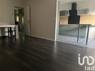 Maison - 91 m² - 5 pièces