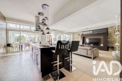 Appartement - 263 m² - 7 pièces